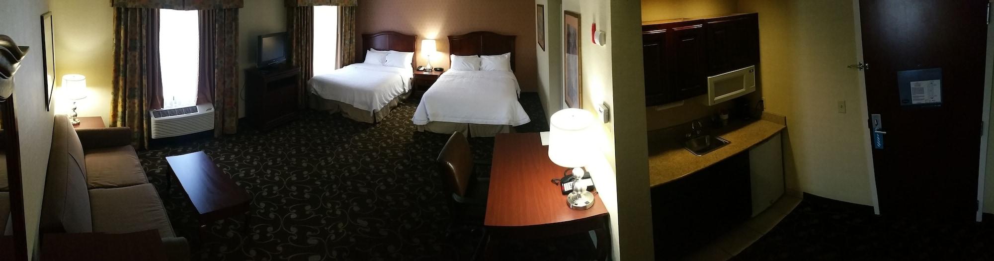 Hampton By Hilton Brattleboro Hotel Екстериор снимка